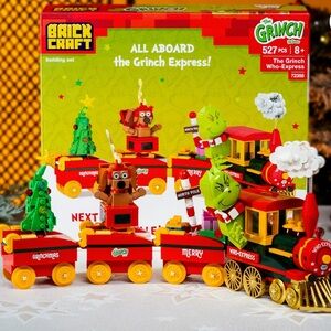 Dr. Seuss GRINCH The Grinch Who-Express Train Building Set 527 PCS Brickcraft